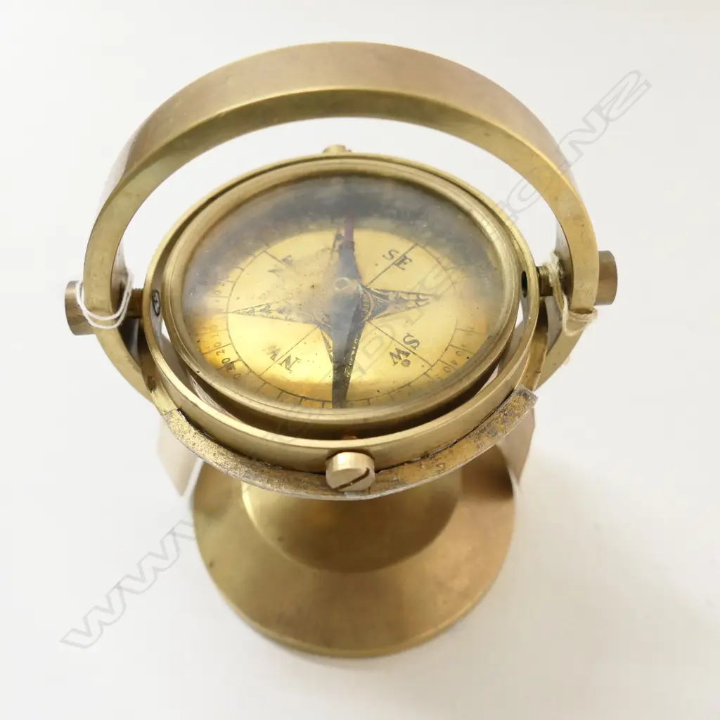 REPRODUCTION BRASS THEODOLITE AND GIMBLE COMPASS (2) Image 1++